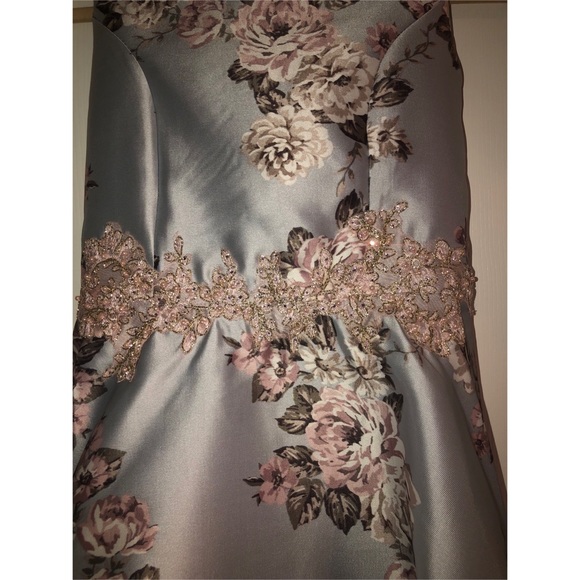 Xtraordinary Floral Hi-Low Dress w/ Beading - Picture 2 of 8